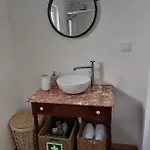 Renovated Wine Press House - With Pool