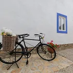 Renovated Wine Press House - With Pool Holiday home Porto de Mos (Leiria)