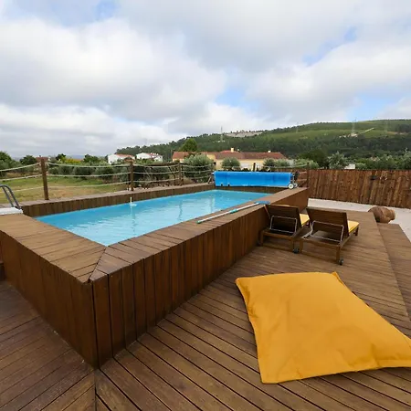 Renovated Wine Press House - With Pool Сasa de vacaciones Porto de Mós