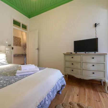 Holiday home Renovated Wine Press House - With Pool Porto de Mos (Leiria)