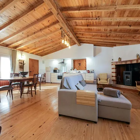 Renovated Wine Press House - With Pool Porto de Mos (Leiria)