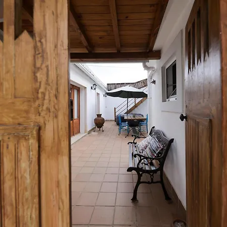 Casa vacanze Renovated Wine Press House - With Pool