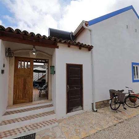 Renovated Wine Press House - With Pool Casa vacanze *